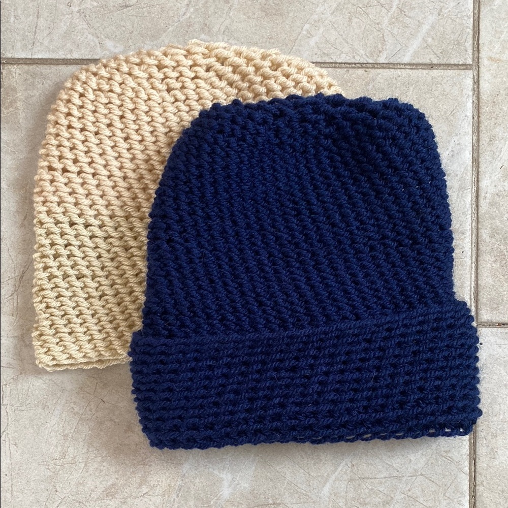 Set of 2 Crochet Beanies - Navy Blue & Cream
